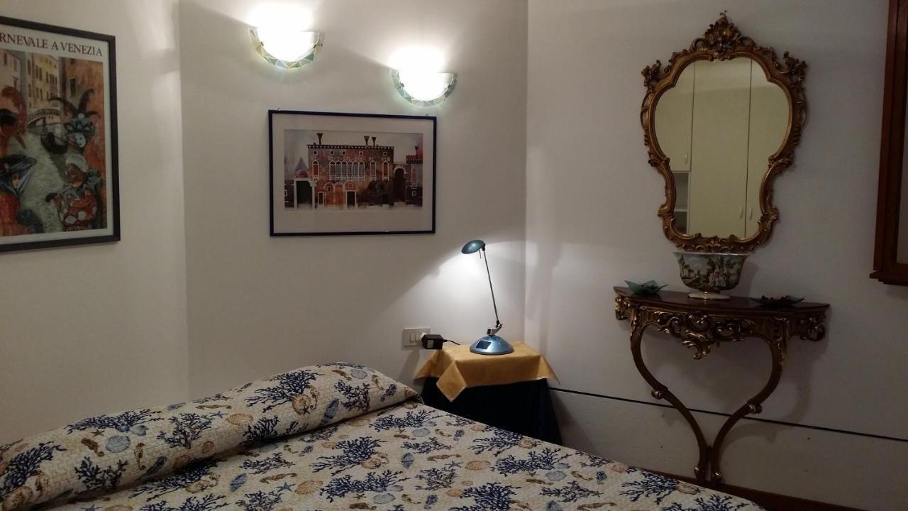 In The Heart Of Venice Free Internet Εξωτερικό φωτογραφία